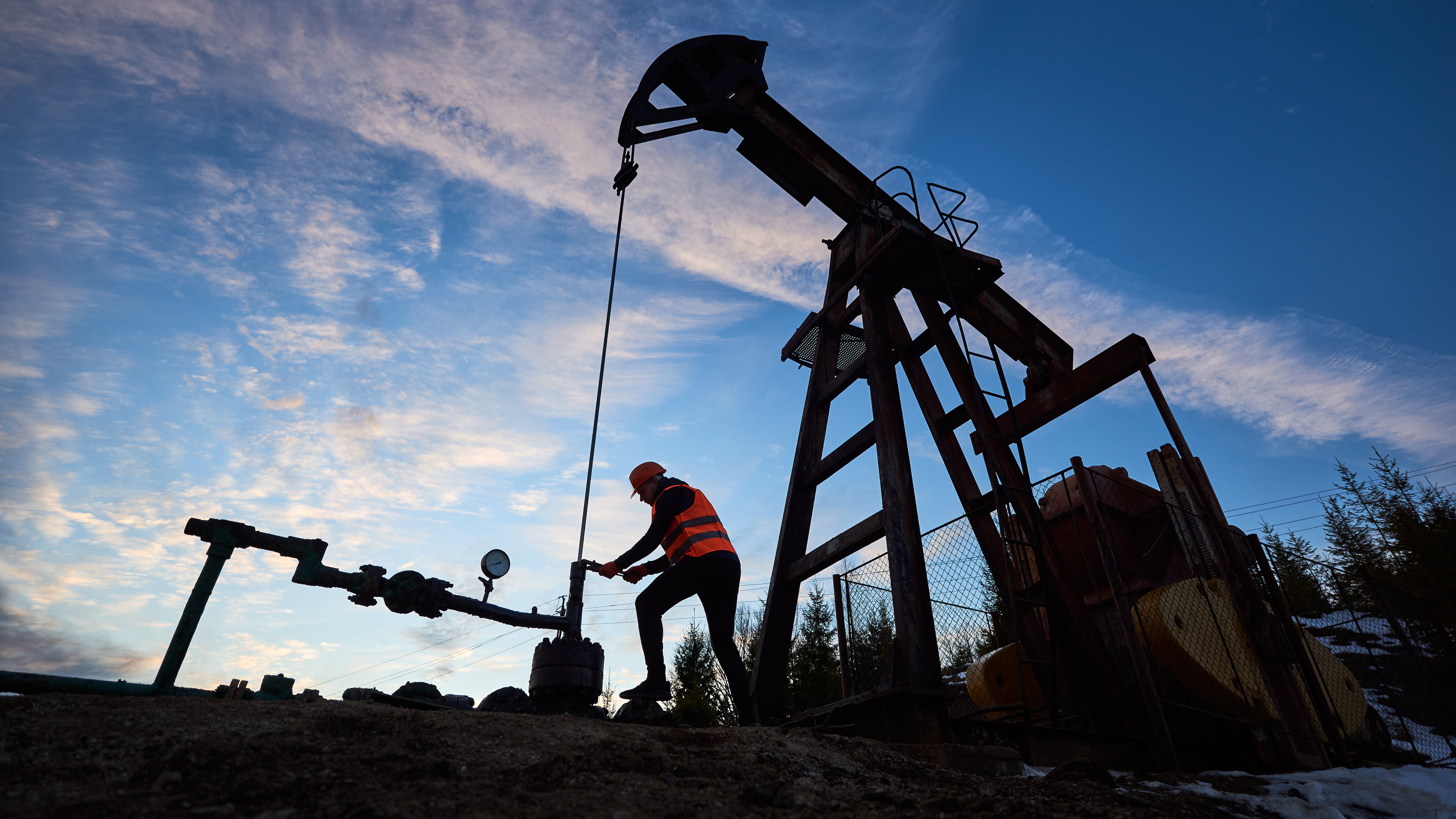 Uncertainty, Instability, ‘Insane’: Dallas Fed’s 1Q2026 Results Remarkably Similar to 1Q2025